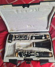 Selmer CL300 Clarinet